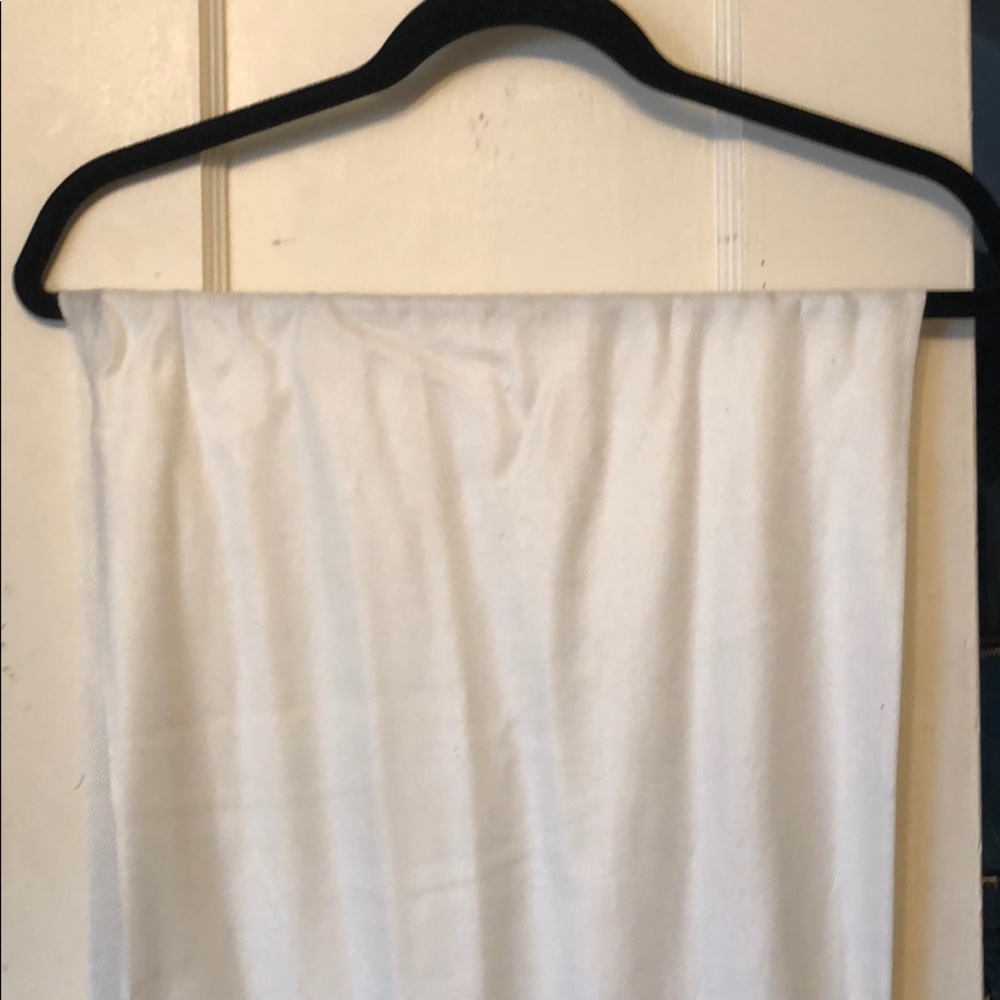 White pashmina style scarf